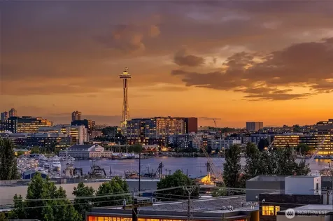 1906 Franklin Place E Seattle WA 98102