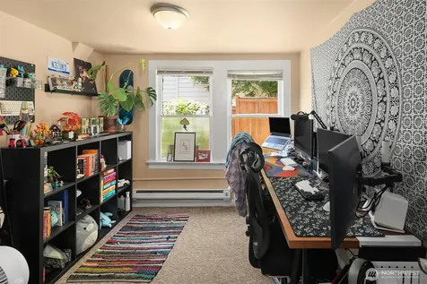 3527 S Hudson Street Court Seattle WA 98118