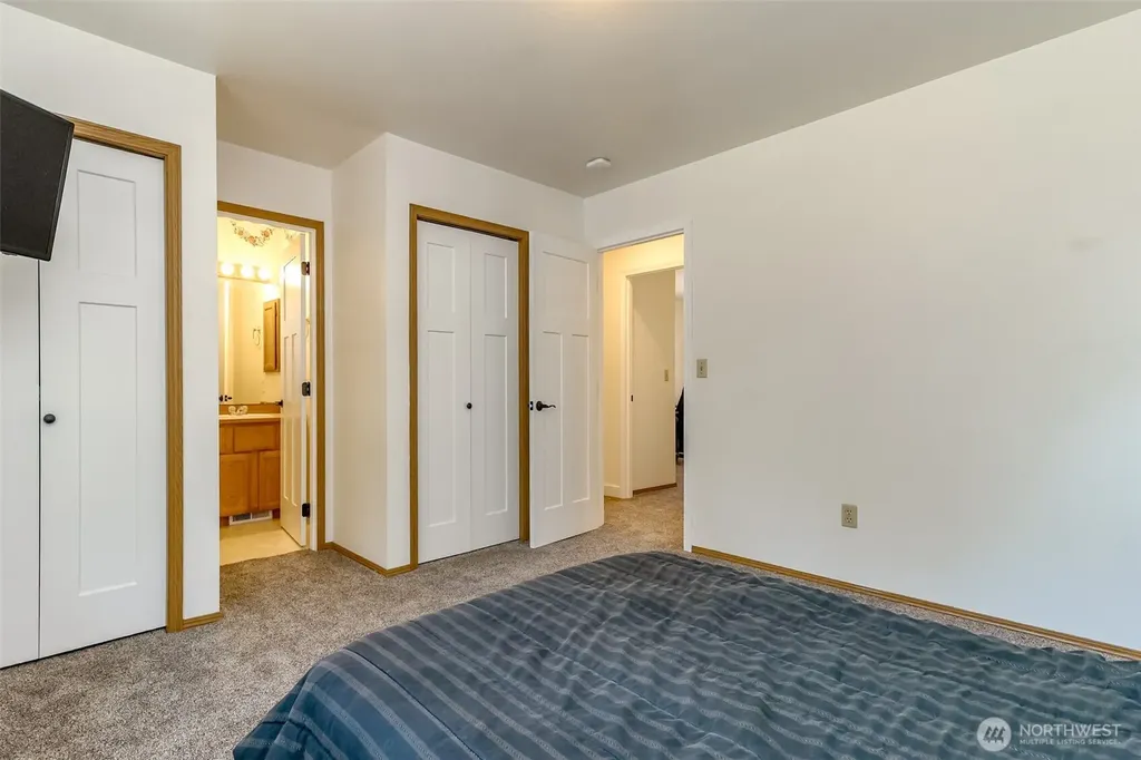 277 S Elsa Street Buckley WA 98321