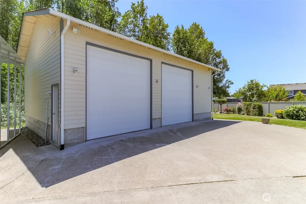 277 S Elsa Street Buckley WA 98321