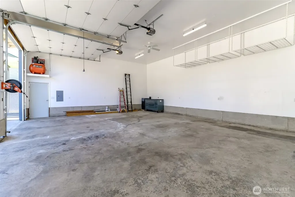 277 S Elsa Street Buckley WA 98321