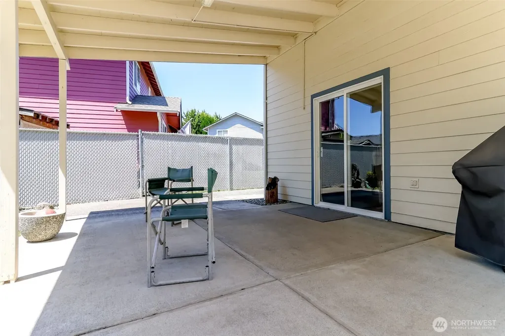 277 S Elsa Street Buckley WA 98321
