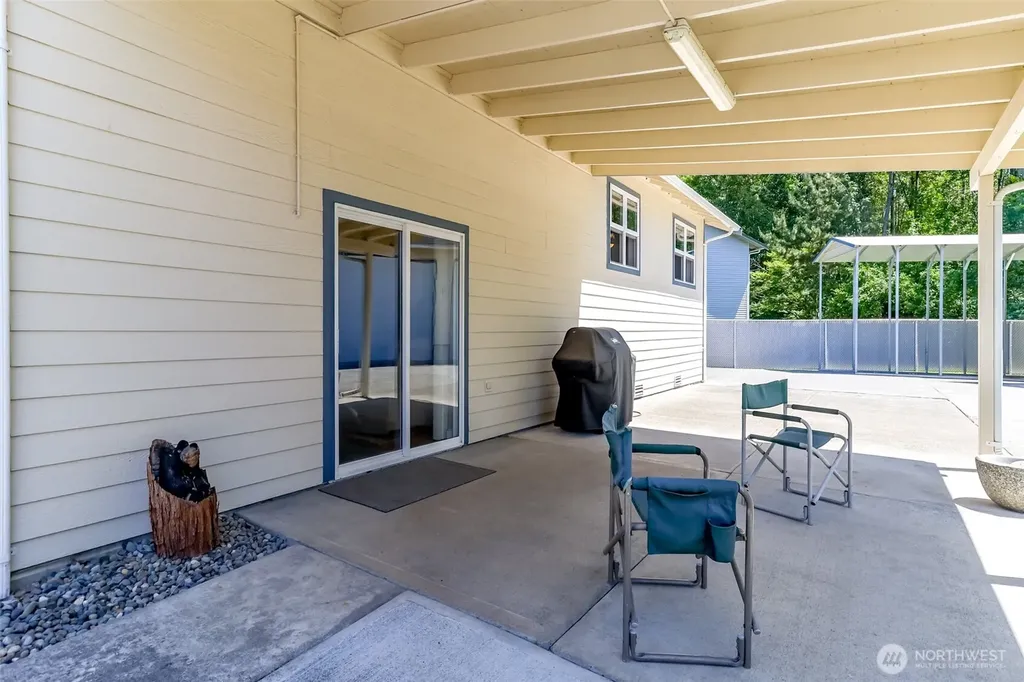 277 S Elsa Street Buckley WA 98321