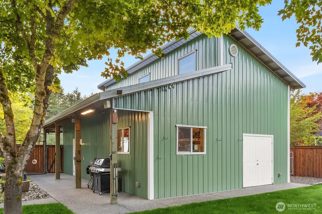 4410 325th Avenue NE Carnation WA 98014