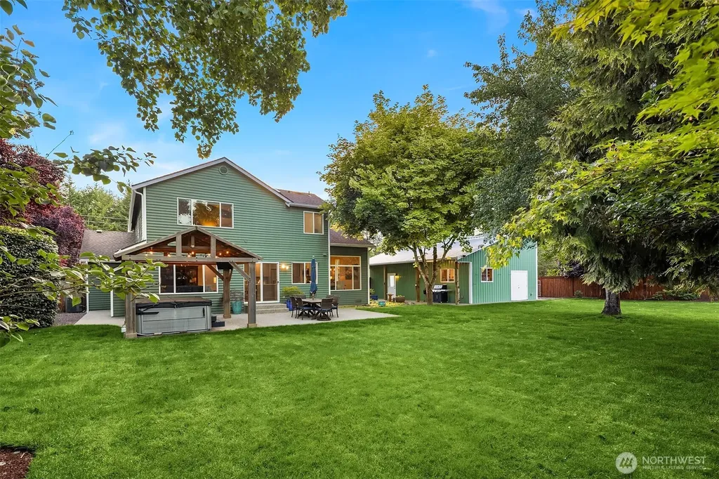 4410 325th Avenue NE Carnation WA 98014
