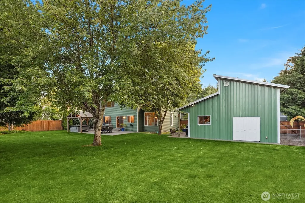 4410 325th Avenue NE Carnation WA 98014