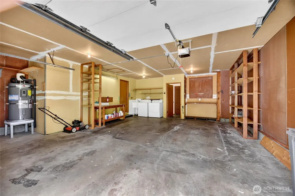 20003 3rd Place SW Normandy Park WA 98166