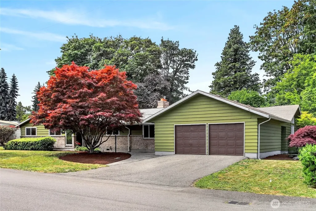 20003 3rd Place SW Normandy Park WA 98166