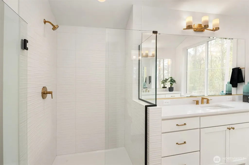 11170 NE 134th Court NE Redmond WA 98052