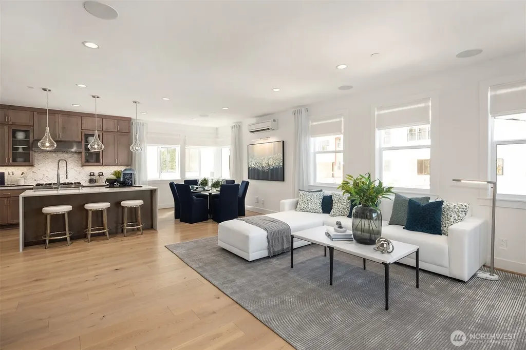 10810 120th Lane NE Kirkland WA 98033