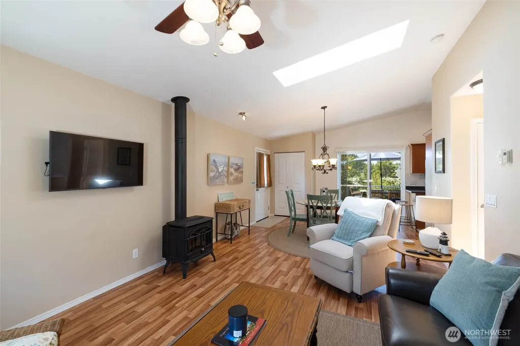 1040 W Hancock Street Westport WA 98595