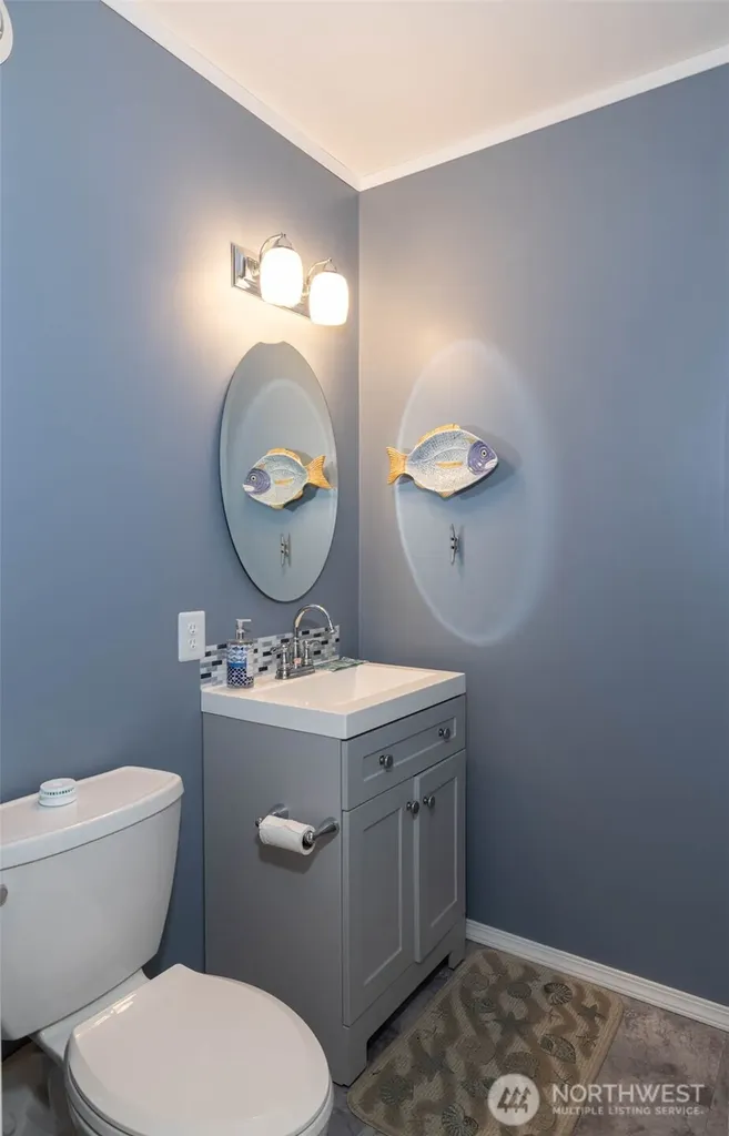 1040 W Hancock Street Westport WA 98595