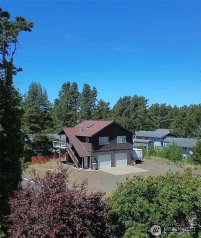 1040 W Hancock Street Westport WA 98595