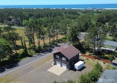 1040 W Hancock Street Westport WA 98595
