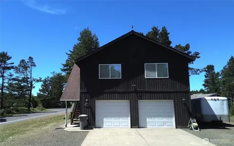1040 W Hancock Street Westport WA 98595