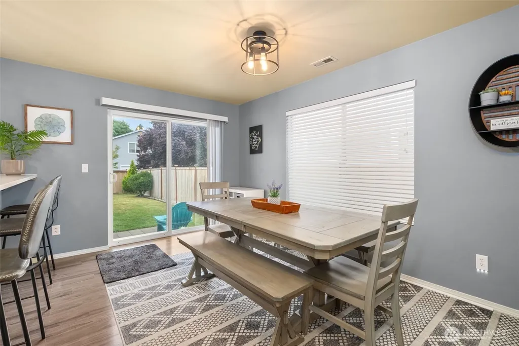 6833 Desperado Drive SE Tumwater WA 98501