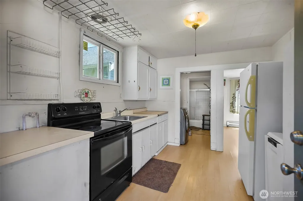 2512 Cedar Street Everett WA 98201