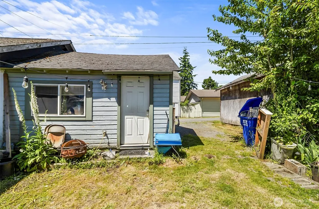 2512 Cedar Street Everett WA 98201