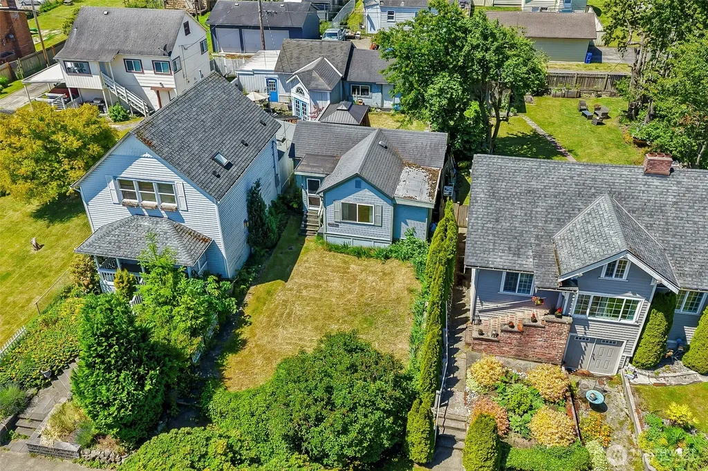 2512 Cedar Street Everett WA 98201