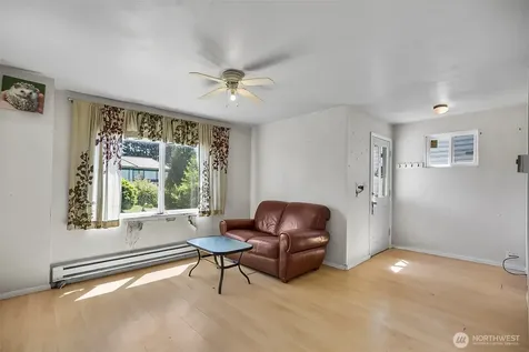 2512 Cedar Street Everett WA 98201