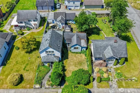 2512 Cedar Street Everett WA 98201