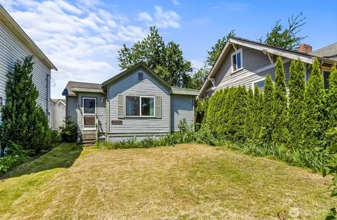 2512 Cedar Street Everett WA 98201