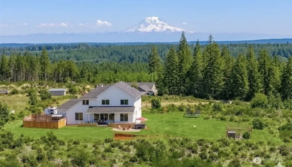 381 E Benson Ridge Road Grapeview WA 98546