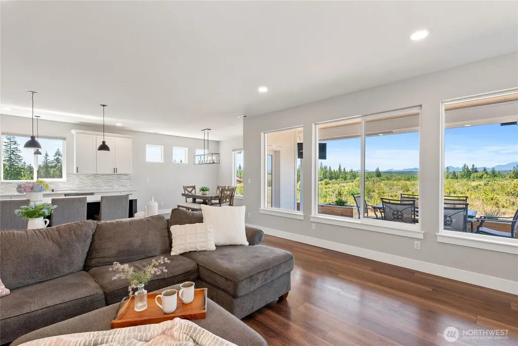 381 E Benson Ridge Road Grapeview WA 98546