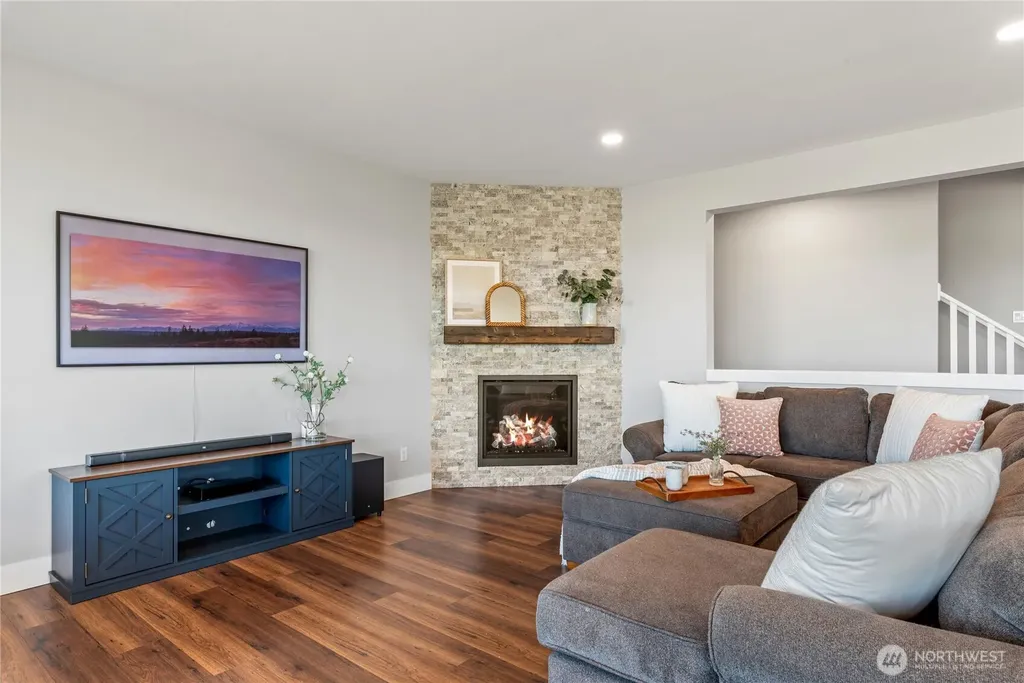 381 E Benson Ridge Road Grapeview WA 98546