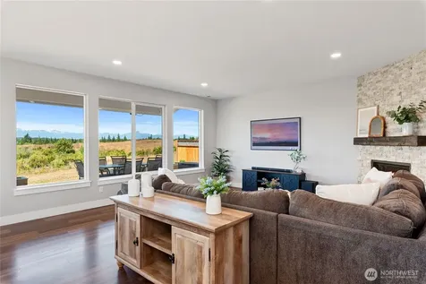 381 E Benson Ridge Road Grapeview WA 98546