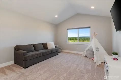 381 E Benson Ridge Road Grapeview WA 98546