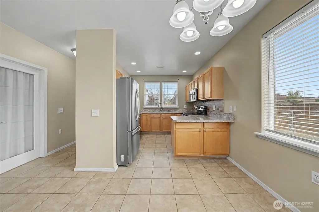 1301 W Oregon Street Moses Lake WA 98837