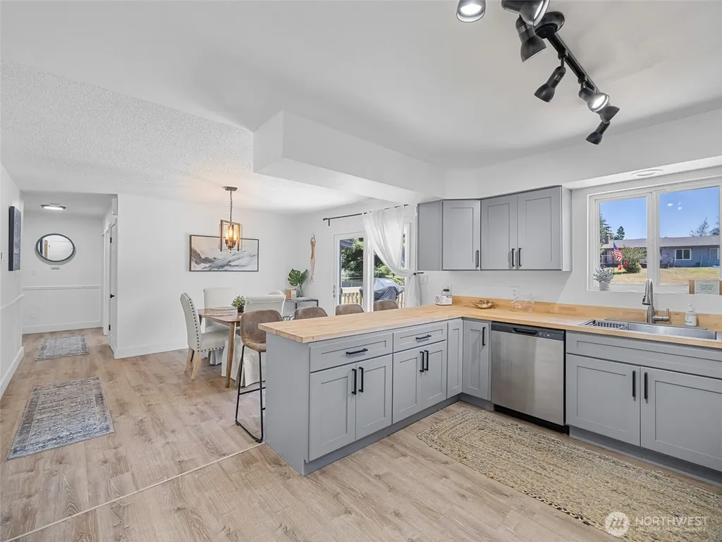 25902 Z Street Ocean Park WA 98640
