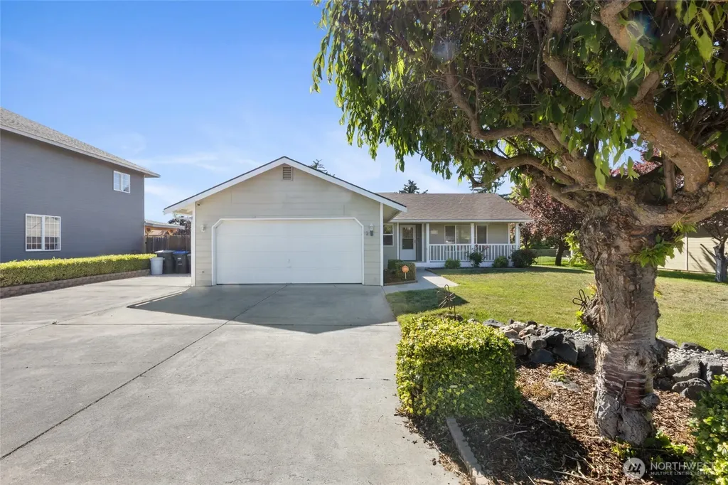 2214 S Belair Drive Moses Lake WA 98837