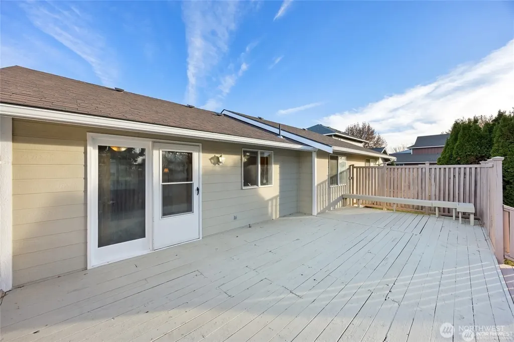 2214 S Belair Drive Moses Lake WA 98837