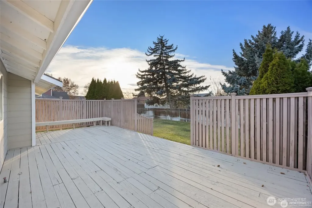 2214 S Belair Drive Moses Lake WA 98837