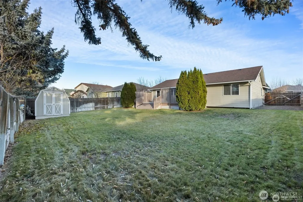 2214 S Belair Drive Moses Lake WA 98837