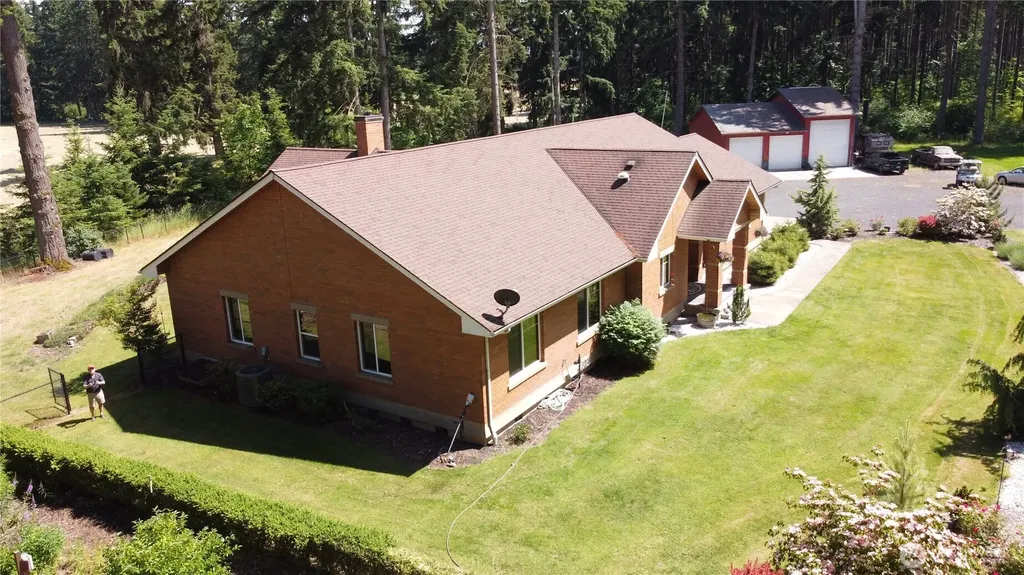 11310 Harris Rd SE Yelm WA 98597