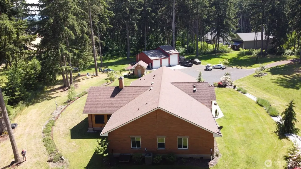 11310 Harris Rd SE Yelm WA 98597