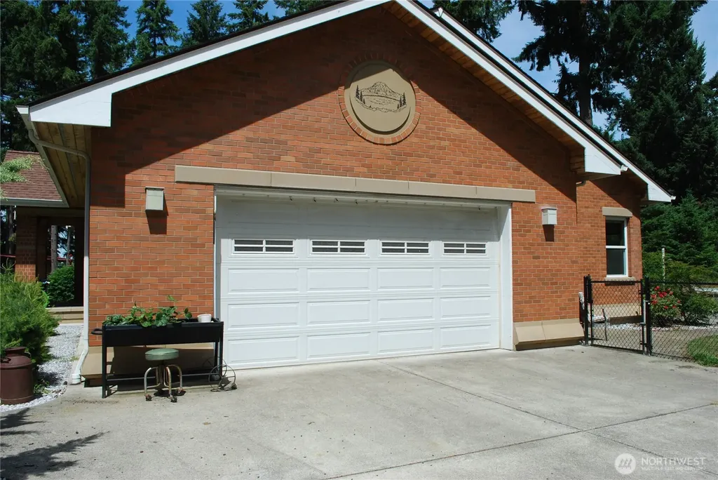 11310 Harris Rd SE Yelm WA 98597