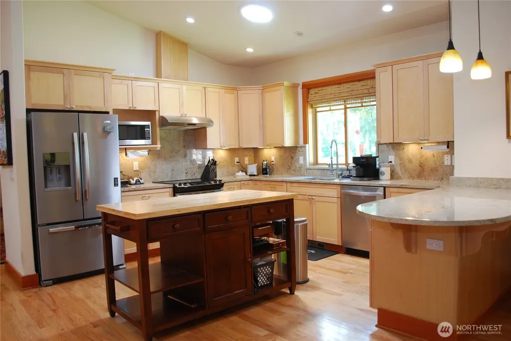 11310 Harris Rd SE Yelm WA 98597