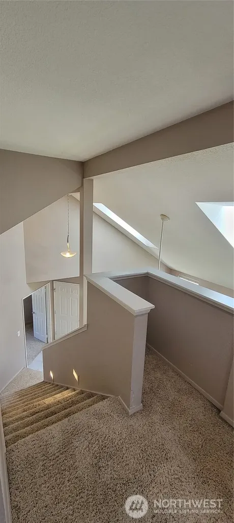 31605 8th Place SW Federal Way WA 98023