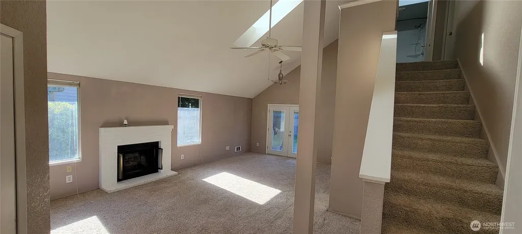 31605 8th Place SW Federal Way WA 98023