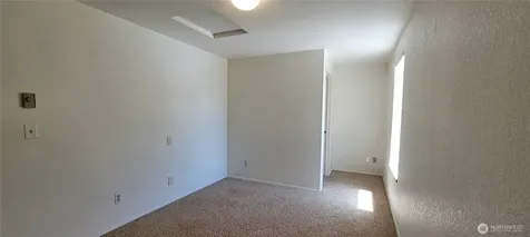 31605 8th Place SW Federal Way WA 98023