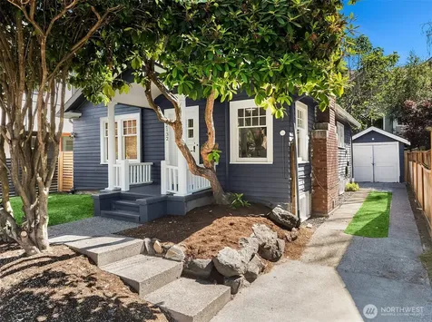 2132 Dexter Avenue N Seattle WA 98109