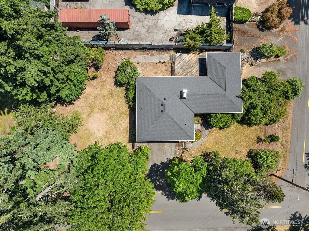 8725 Maple Lane Edmonds WA 98026