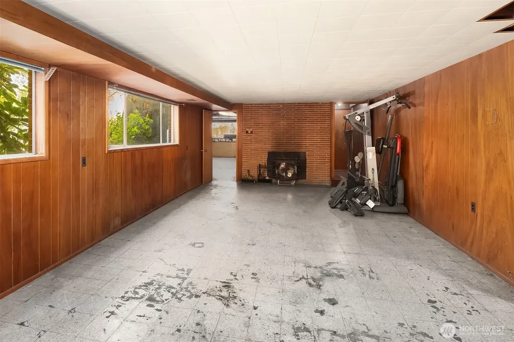 8725 Maple Lane Edmonds WA 98026