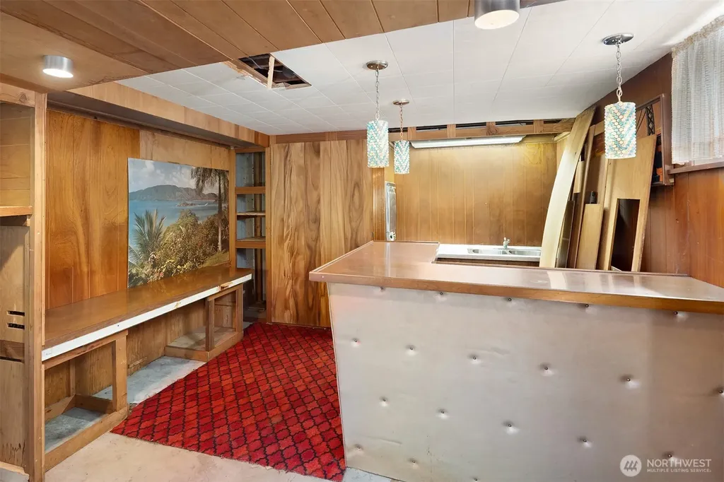 8725 Maple Lane Edmonds WA 98026