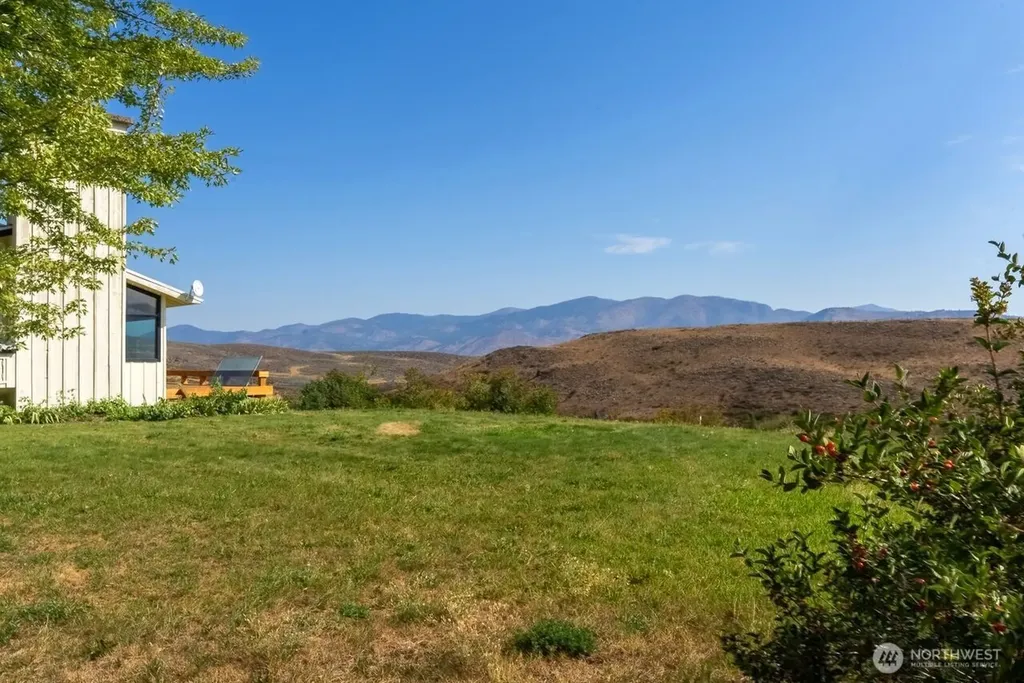182 Frost Road Twisp WA 98856