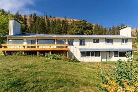 182 Frost Road Twisp WA 98856